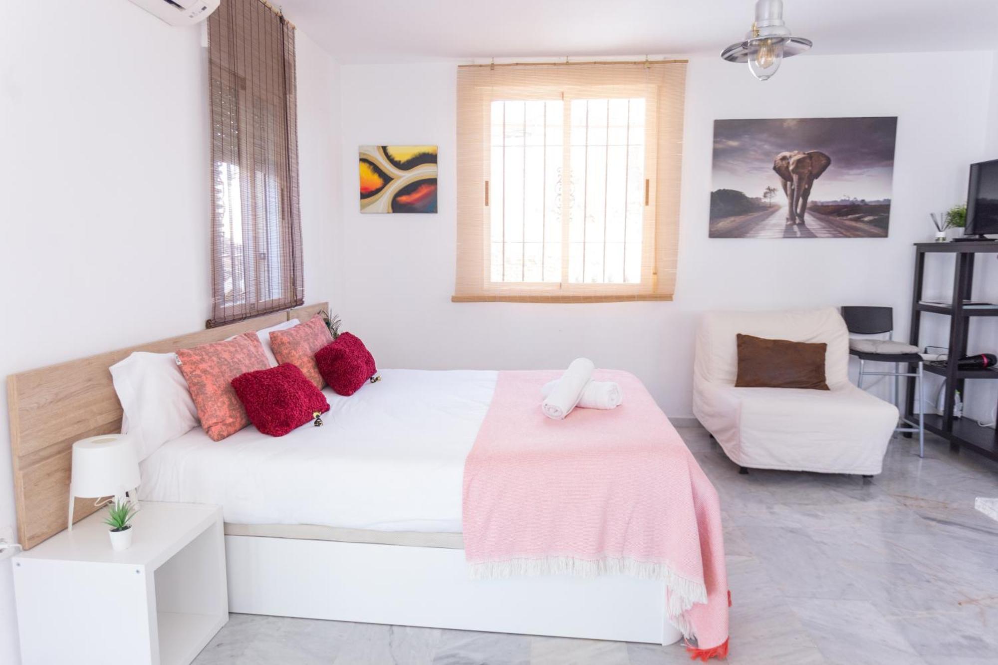 Granata Aparthotel *